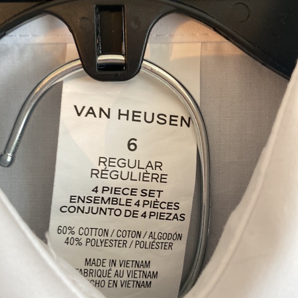 4 PIECE DRESS CLOTHES - Picture 2 of 6